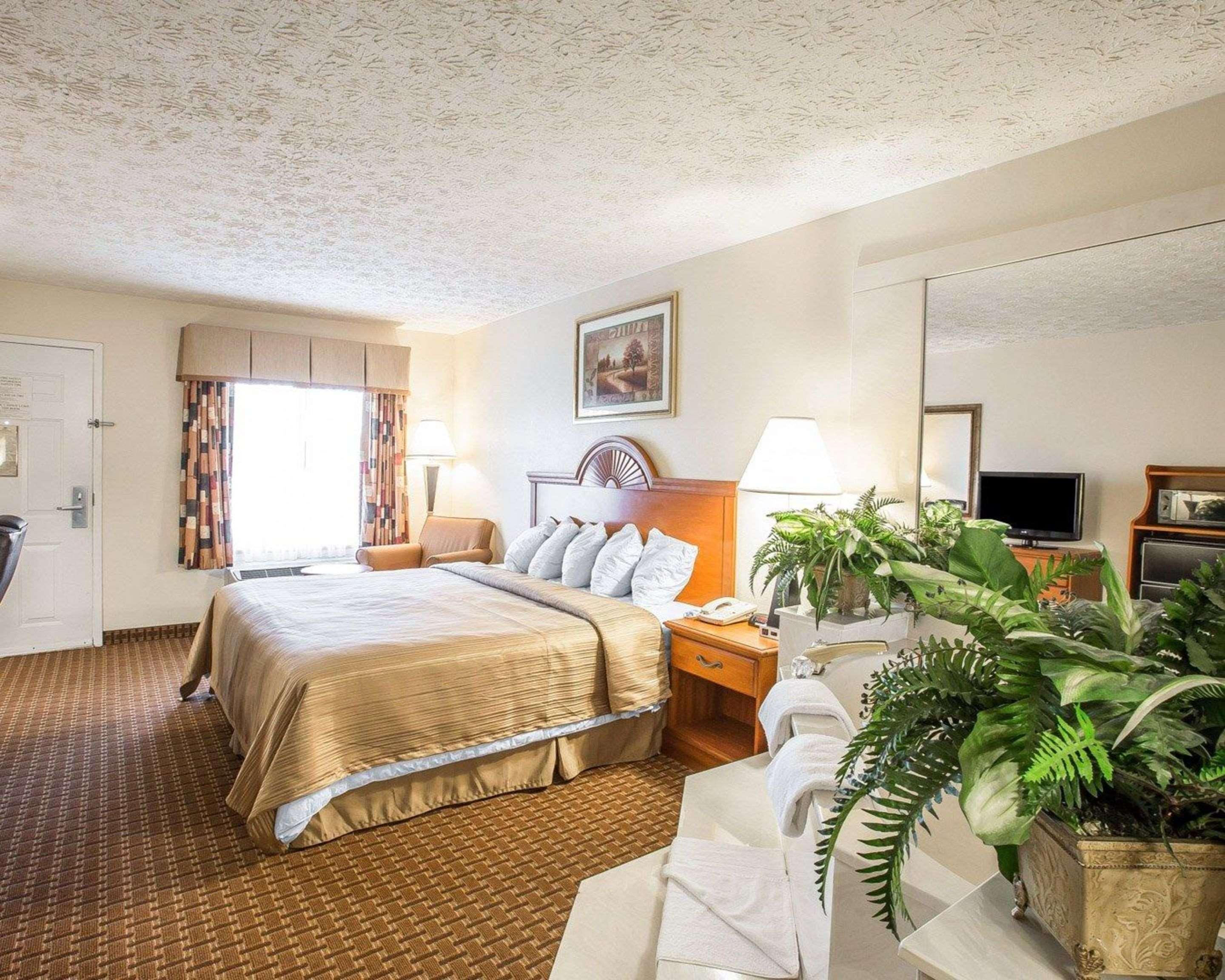 Quality Inn Dahlonega Near University Екстериор снимка